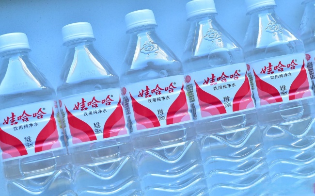 宗馥莉辞任，娃哈哈与宏胜的“多赢解”