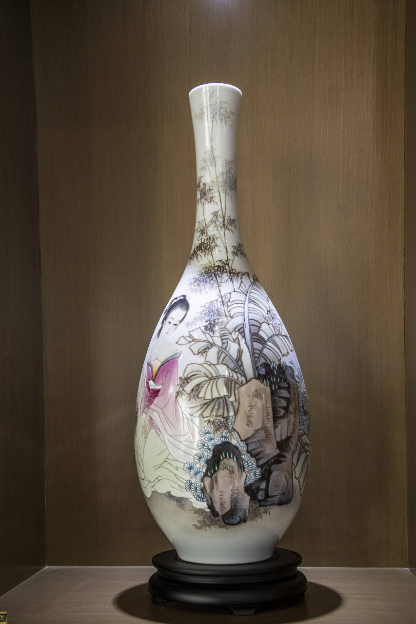 春假催热“五一”出行：县城热度跑赢省会，西南西北冲进前十目的地 