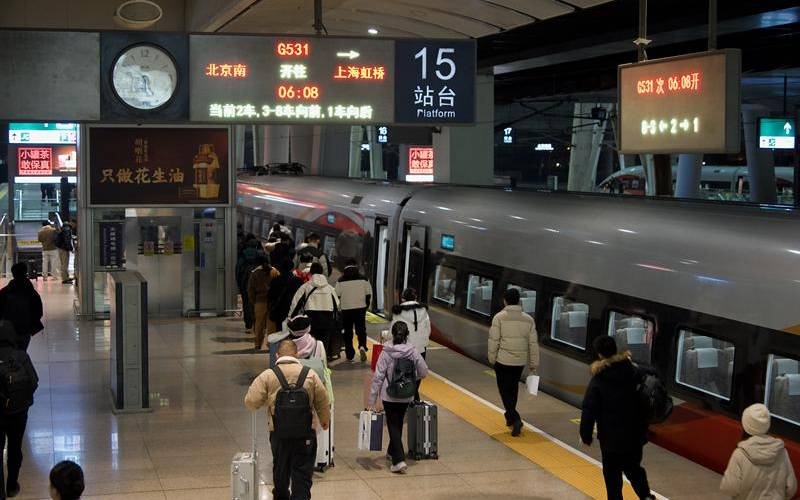  标志性信号，京沪高铁涨价20%，税收不足：国家开始补贴不动了？ 
