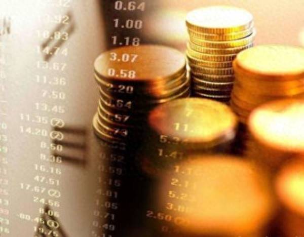 AI不香了？基金公司集体掉头，这些冷门板块成了新方向 